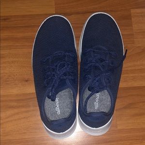 Allbirds Navy Women’s size 8